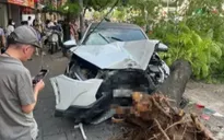 Vụ ô tô tông liên hoàn nhiều xe máy trên phố Trần Đại Nghĩa (Hà Nội): 1 người tử vong, 13 phương tiện hư hỏng