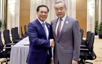 Bộ trưởng Ngoại giao Trung Quốc chúc mừng Việt Nam triển khai thành công cuộc cách mạng tinh gọn bộ máy