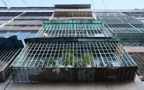 Cảnh báo tình trạng cơi nới, che chắn tại nhiều chung cư cũ ở TP Hồ Chí Minh
