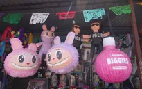 Búp bê Labubu trở thành biểu tượng văn hóa mới của Trung Quốc tại phương Tây