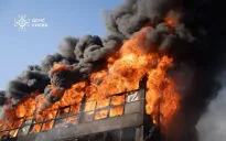 Ukraine hứng đợt tập kích dữ dội từ Nga sau cảnh báo ‘50 ngày’ của ông Trump