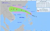 Bão Wipha đi nhanh, liên tục mạnh lên