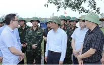 Bí thư Tỉnh ủy Thanh Hóa thị sát vùng xung yếu, chỉ đạo ứng phó khẩn cấp với bão số 3