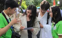 Nhiều trường đại học cho sinh viên học trực tuyến để tránh bão số 3
