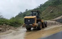 Bão số 3 gây chia cắt nhiều tuyến đường giao thông miền núi