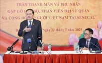 Chủ tịch Quốc hội Trần Thanh Mẫn gặp gỡ cộng đồng người Việt Nam tại Senegal