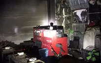 Cháy nhà lúc rạng sáng ở Hải Phòng, 5 người mắc kẹt được cứu kịp thời