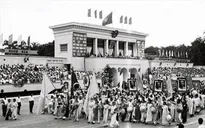 880 tư liệu, hình ảnh về “Mùa thu độc lập và Khát vọng phồn vinh”