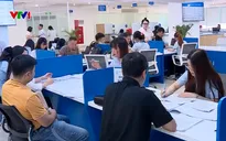 Người dân hài lòng với nhiều tiện ích khi làm thủ tục hành chính ở Hà Nội