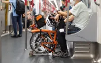 TP Hồ Chí Minh cho phép mang xe đạp gấp lên metro số 1 để thử nghiệm mô hình giao thông kết nối