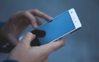 Phần Lan cấm học sinh dùng điện thoại trong lớp học