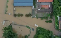 Mưa lớn kéo dài, Trung Quốc kích hoạt ứng phó lũ lụt ở nhiều khu vực