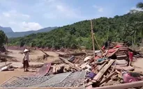 Cảnh tan hoang sau cơn lũ quét ở bản Xèng Trên (Nghệ An)