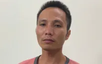 Hà Nội: Kẻ trốn truy nã vì tham ô sa lưới khi đang lang thang giữa phố