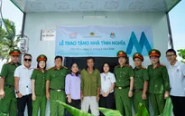 Trao 10 mái ấm nghĩa tình cho hộ nghèo An Giang