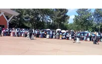 Tiếp nhận 353 công dân Việt Nam do phía Campuchia trao trả
