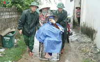 Thủ tướng yêu cầu tập trung khôi phục sản xuất, ổn định đời sống nhân dân sau bão số 5