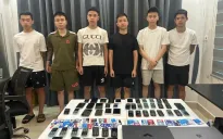 Phá đường dây cho vay lãi nặng lên đến 608%/năm, khóa điện thoại từ xa để siết nợ