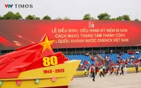 CẬP NHẬT: Người dân háo hức chờ đón Tổng duyệt diễu binh, diễu hành kỷ niệm 80 năm Quốc khánh