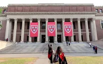 Tòa án Mỹ hủy bỏ quyết định cắt giảm hơn 2 tỷ USD tài trợ cho Đại học Harvard