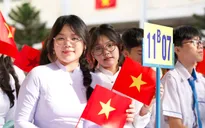 Ba trường tại TP Hồ Chí Minh đón nhận Huân chương Lao động hạng Nhì trong Lễ khai giảng