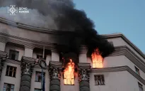 Nga tập kích quy mô lớn nhất vào Ukraine, lần đầu đánh trúng trụ sở chính phủ