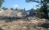 Khởi tố giám đốc công ty đổ 270 tấn chất thải rắn ra môi trường