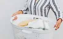 Vì sao cần giặt quần áo mới trước khi mặc?