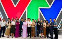 Dàn MC Ban Văn nghệ khuấy động gian trưng bày VTV tại Triển lãm Thành tựu đất nước