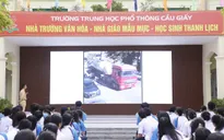 Hà Nội: Tuyên truyền ATGT cho hơn 5.500 học sinh, giáo viên ba cấp học