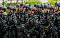 Chiến sĩ quả cảm - Tập 10: Chia tay "lò luyện thép"