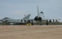 Ba Lan đóng cửa không phận khi NATO gia tăng hiện diện tại biển Baltic