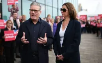 Mức tín nhiệm Thủ tướng Anh Keir Starmer thấp kỷ lục