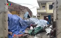 Thanh Hóa: Ứng cứu các hộ dân bị sập nhà, tốc mái sau bão số 10