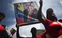 Venezuela gấp rút ban bố tình trạng khẩn cấp giữa căng thẳng với Mỹ