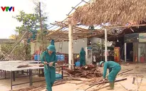 Hà Tĩnh huy động lực lượng hỗ trợ người dân khắc phục thiệt hại do bão số 10