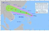 Bão Matmo giật cấp 10, di chuyển với tốc độ 25km/h