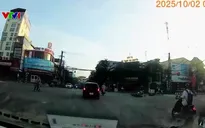 Vượt đèn đỏ gây tai nạn giao thông