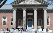 Sinh viên châu Á đến Mỹ giảm mạnh, chạm mức thấp nhất kể từ đại dịch COVID-19