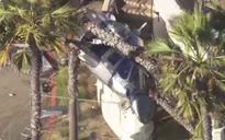 Trực thăng rơi gần khách sạn ở bang California (Mỹ), 5 người nhập viện 