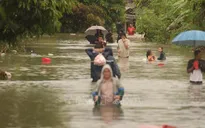 Lũ lụt tiếp diễn tại 17 tỉnh của Thái Lan