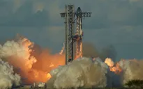 SpaceX phóng chuyến bay thử nghiệm thứ 11 của tên lửa Starship