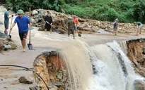 Mưa lớn gây sạt lở đất, lũ lụt tại Quảng Ninh