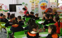 Điểm trường chênh vênh bên sườn núi, mỗi mùa mưa là một lần di dời lớp học