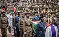 Thảm kịch giẫm đạp tại lễ quốc tang cựu Thủ tướng Kenya, ít nhất 2 người thiệt mạng