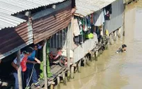 Khẩn trương tìm kiếm cháu bé 4 tháng tuổi nghi rơi xuống kênh