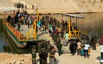 Hơn 600 người chạy trốn từ trung tâm lừa đảo ở Myanmar sang Thái Lan sau chiến dịch truy quét