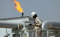 Giá dầu tăng gần 1% sau thỏa thuận khung về thương mại Mỹ-Trung