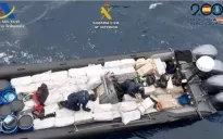 Tây Ban Nha thu giữ 6,5 tấn ma túy ngoài khơi quần đảo Canary