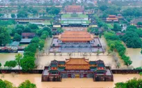 Huế: Thượng nguồn mưa lớn, nước  lũ sông Hương đang dâng cao trở lại